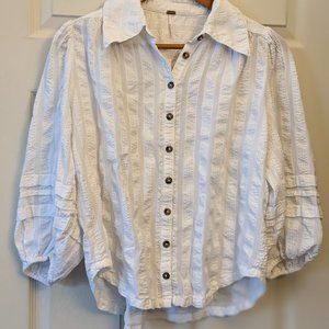 Free People white puff sleeve blouse